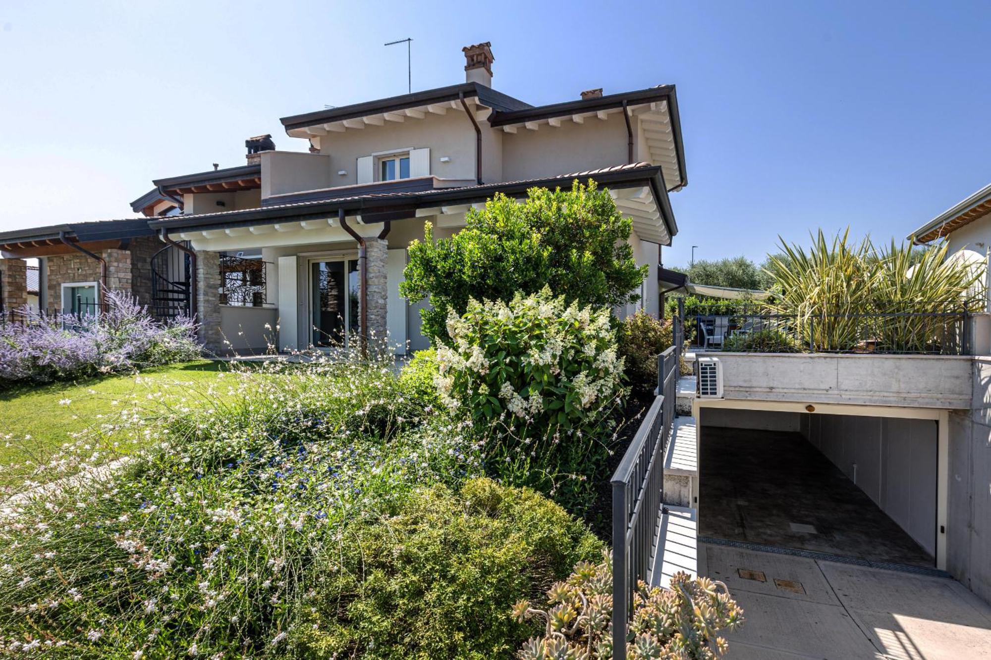 Villa Rita بسكييرا ديل غاردا المظهر الخارجي الصورة