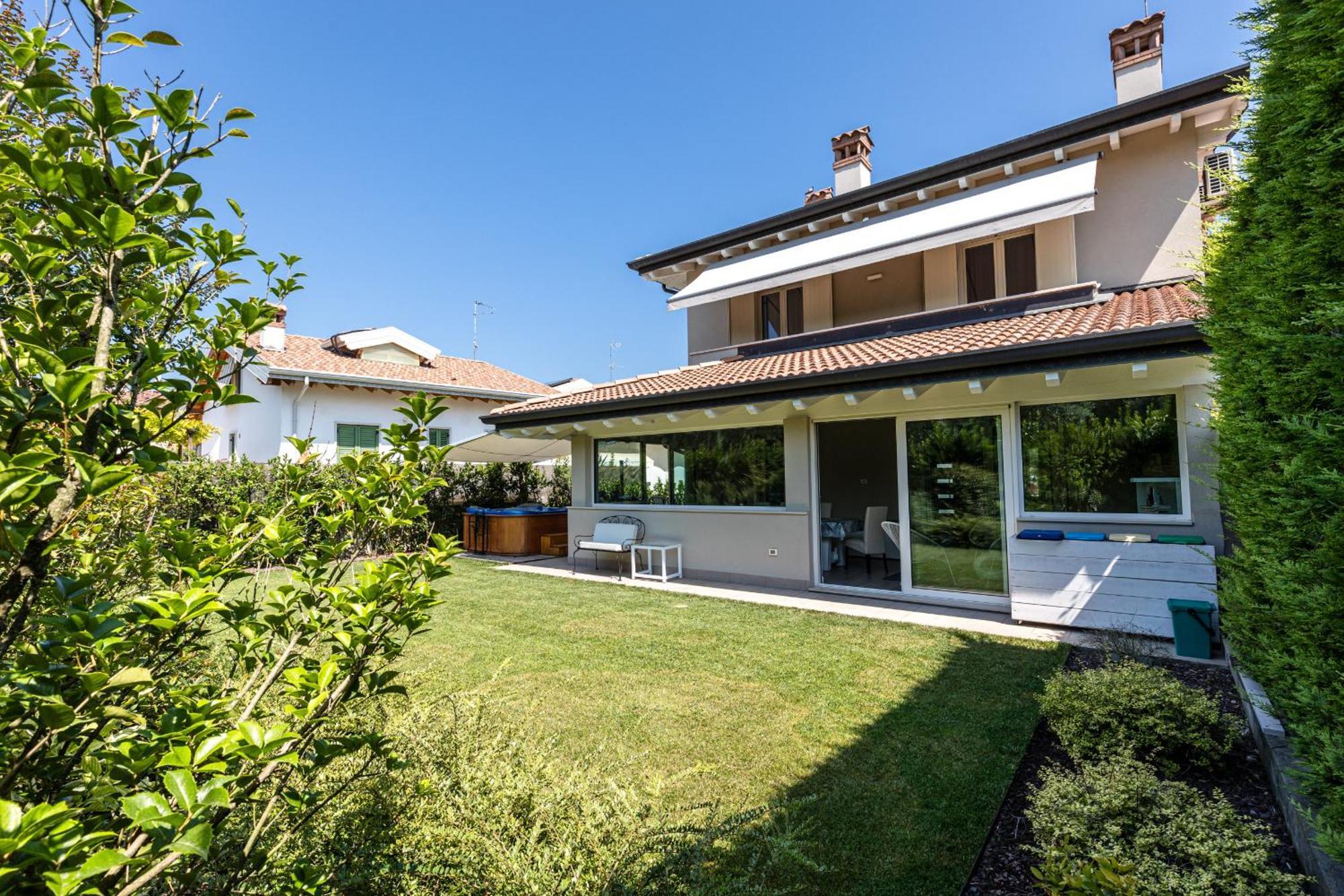 Villa Rita بسكييرا ديل غاردا المظهر الخارجي الصورة